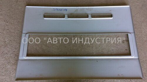 Панель крышки моторного люка